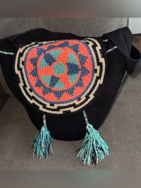Wayuu Tribe
Wayuu tribe large Black crossbody bag multicolor jeweled